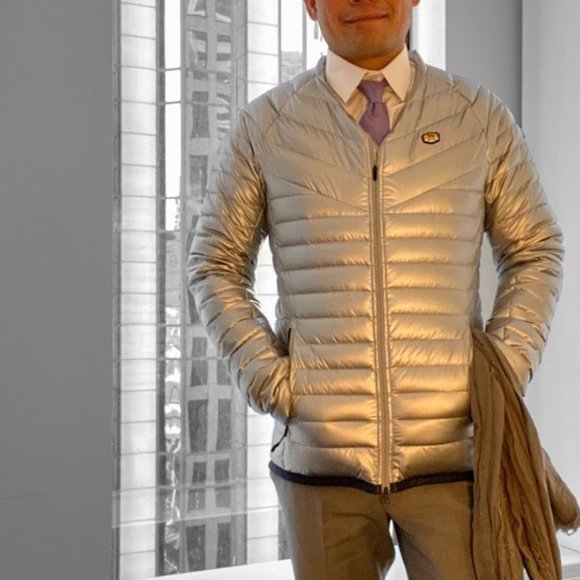 Meet your Posher, Chicago - Picture 1 of 2